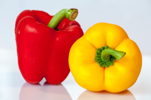 paprika vegetables yellow red 53008 medium
