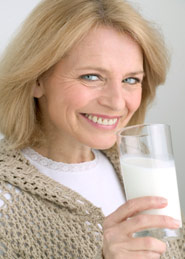 woman_milk_glass.jpg
